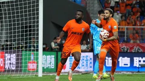 刘丹分享杨幂女儿温馨瞬间 母亲节画作赠祖母